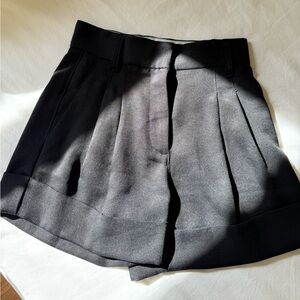 Wilfred Black Pleated Women's Shorts